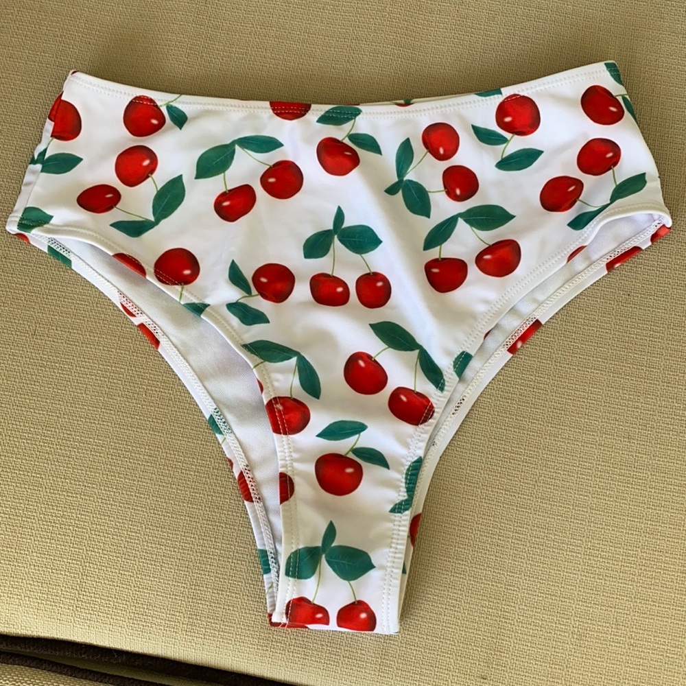 Bikini bottoms